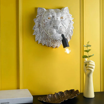 Illuminated King of the Jungle Wall Decor